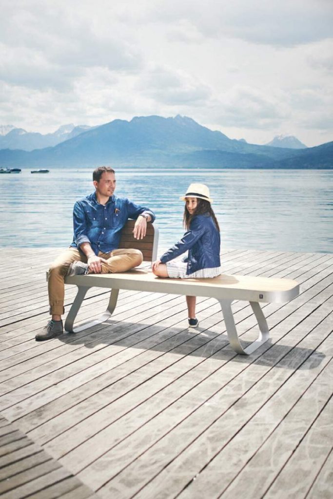 Agence de Design de Mobilier Urbain - Banc Epure